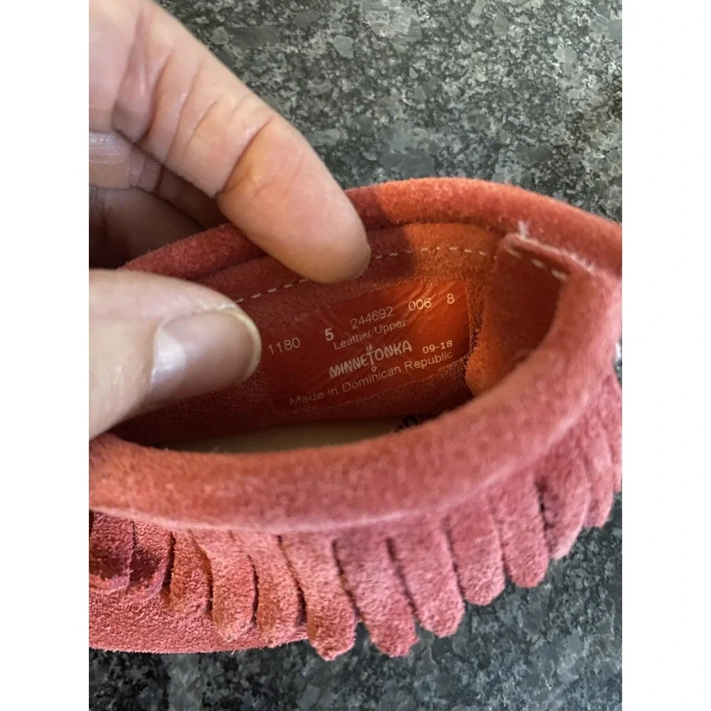 Minnetonka Pink Suede Fringe Moccasin Booties 5 Toddler